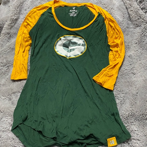 Green & Yellow 3/4 length Greenbay Packers Shirt - Picture 1 of 3